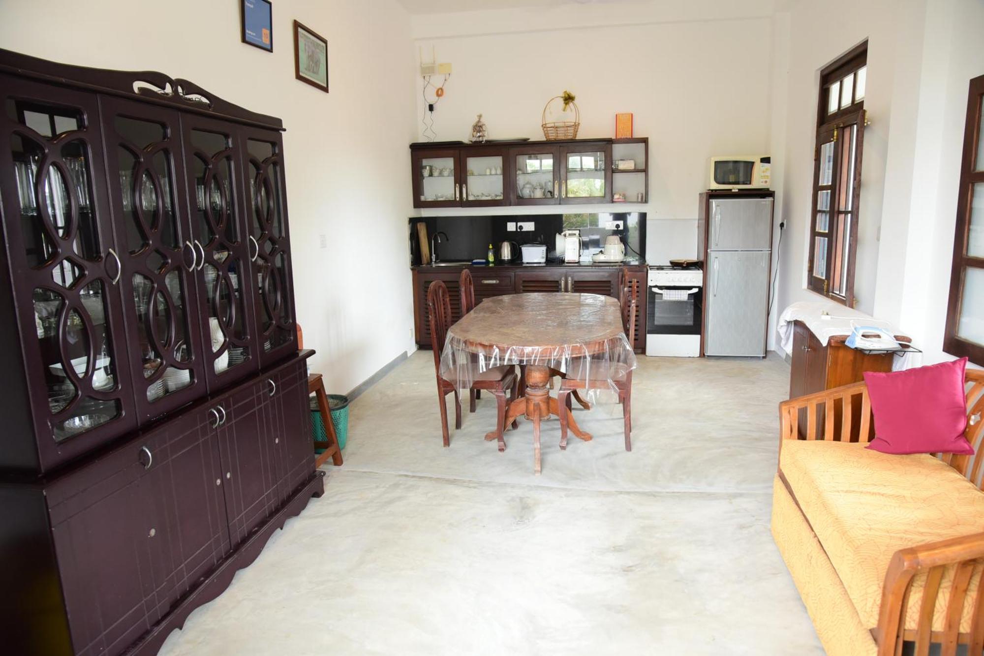 Tranquil Hotel Hikkaduwa Exterior photo