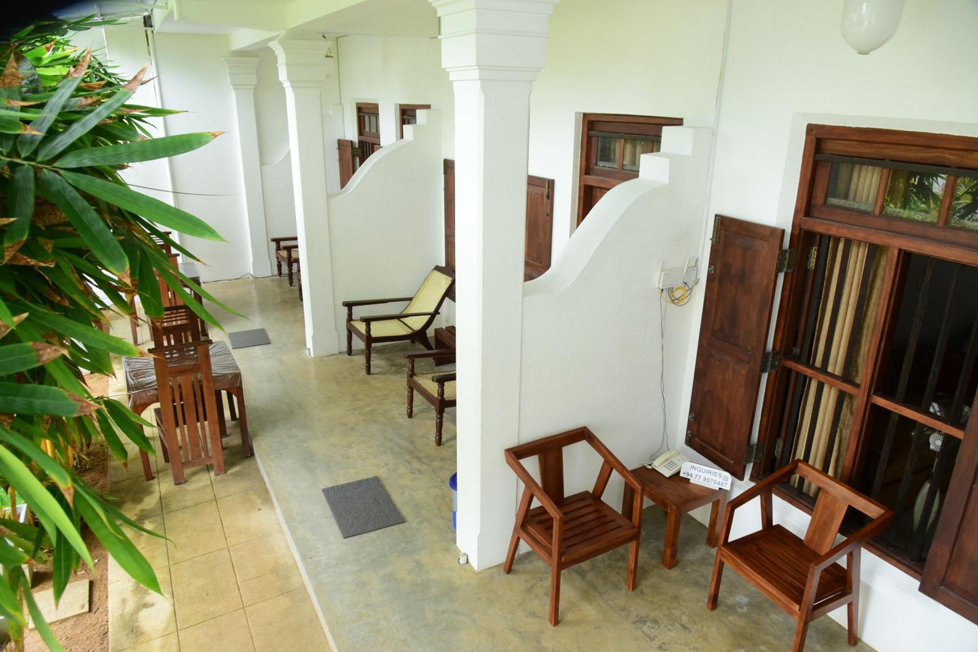 Tranquil Hotel Hikkaduwa Exterior photo